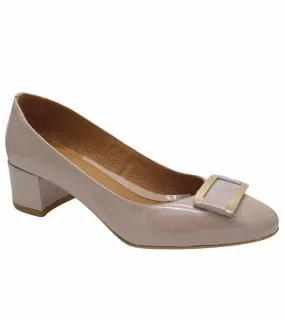 Emis Womens Beige Front Detail Comfort Patent Leather Court Shoe SL8155-415